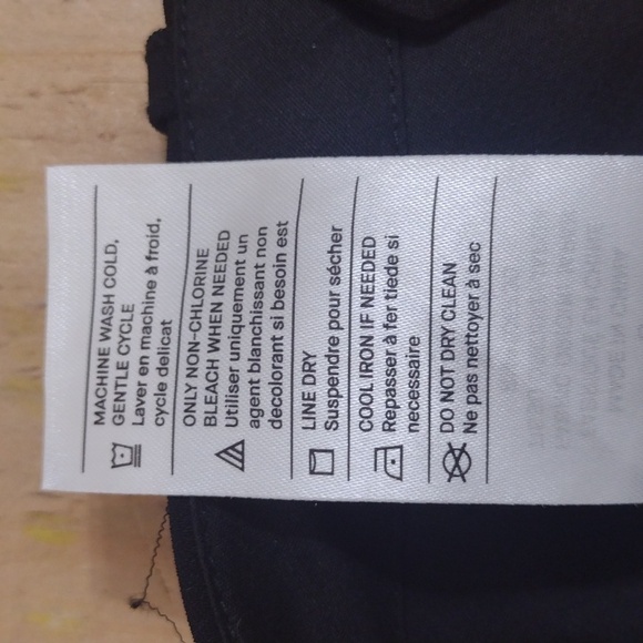 Vince Black Crepe Tailored Straight Leg Pant Size 0 - Picture 10 of 14